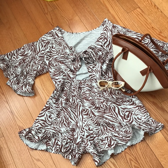 New 2021 fashion short jumpsuit - Picture 8 of 12